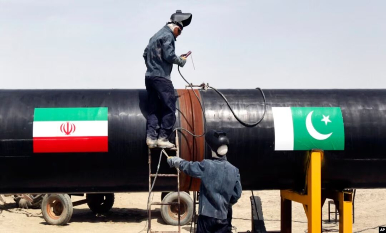  تکمیل خط لوله گاز ایران-پاکستان 