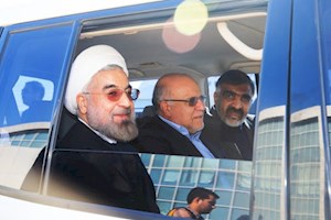 طرح‌های ملی وزارت نفت در بوشهر و ایلام با دستور روحانی افتتاح شد