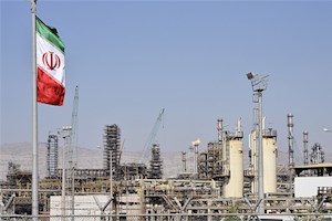 ایران صادرکننده بنزین می‌شود
