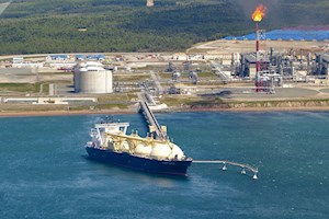 دو راهی صادرات گاز از طریق خط لوله یا LNG ؟