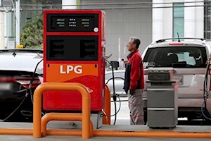 حاشیه‌های نفت و انرژی/از چرایی مخالفت سازمان برنامه و بودجه با LPG تا احتمال کنسل شدن اجرای سراسری طرح بنزینی!