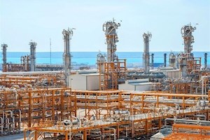 اختصاص ۷۰۰ میلیون دلار برای نوسازی تاسیسات نفتی و گازی