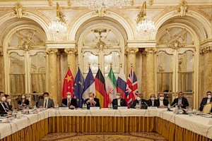 عقب‌نشینی دولت از خطوط قرمز برجامی؟