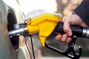 افزایش قیمت بنزین در آمریکا علی‌رغم کاهش تقاضا