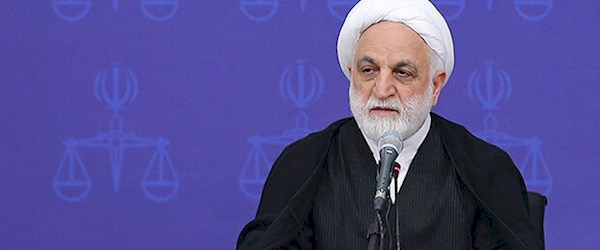 انتقاد رییس قوه قضاییه از فضاسازی برای طرد و حذف افراد متخصص!