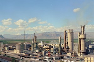 بررسی مدیریت ۸ ماهه حیدرنیا؛ مدیریت پتروشیمی شیراز برای سهامداران چقدر مفید یا زیان‌آور بوده است؟