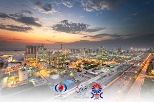 نماز عید سعید فطر در پتروشیمی جم با حضور پرشور کارکنان برگزار شد