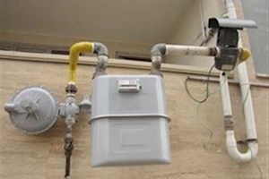 مامورین قرائت کنتور گاز فعلا به منازل مراجعه نمی‌کنند