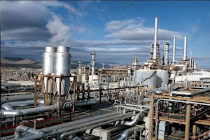 پایبندی صنعت پتروشیمی به تحقق برنامه‌های ۱۴۰۴