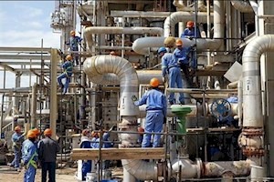 ناترازی فاجعه بار نیروی انسانی در صنعت پتروشیمی/ ناکارآمدان بر سر کار و متخصصان در جایی دیگر!