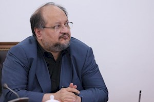 از حکم انفصال از خدمت شریعتمداری چه خبر؟!