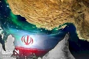 تنگه هرمز همچنان در دستان ایران/«پروژه آزادی» آمریکا ناکام شد