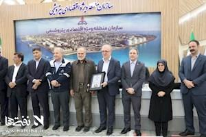تخت جمشید ماهشهر بر قله تعالی پتروشیمی؛ کسب تقدیرنامه ۵ ستاره EFQM 2025 توسط صنایع پتروشیمی تخت جمشید