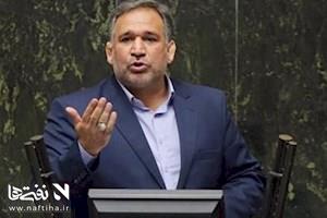 انتقاد از ابهام در مدیریت درآمد نفتی؛ کمیته ۷ نفره شفاف شود